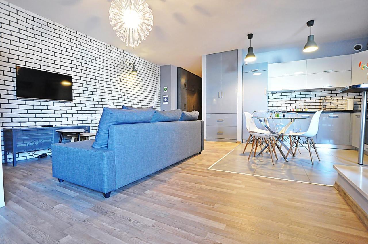 Designomania - Nadwislanska 11 Apartment Krakow